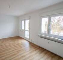 Wohnung zum Mieten in Halle (Saale) 323,00 € 64.47 m²