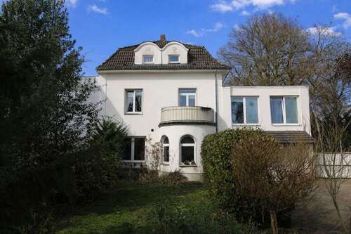 Foto - Haus zum Kaufen in Nettetal 680.000,00 € 370 m²