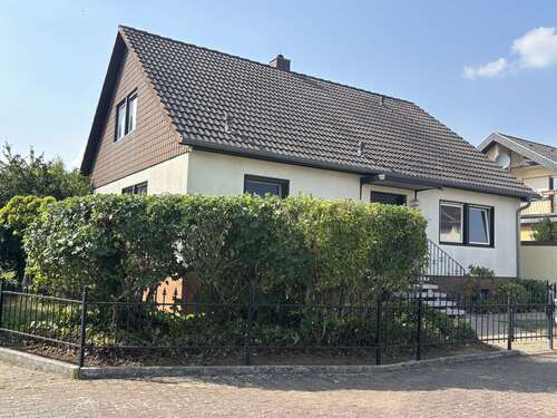 Foto - Haus zum Kaufen in Erlensee 549.000,00 € 210 m²