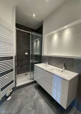 Foto - Wohnung zum Mieten in Zwickau 630,00 € 97.02 m²