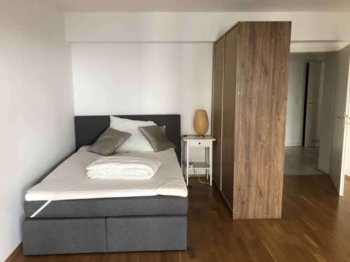 Foto - WG-Zimmer in Frankfurt am Main 710,00 € 24 m²
