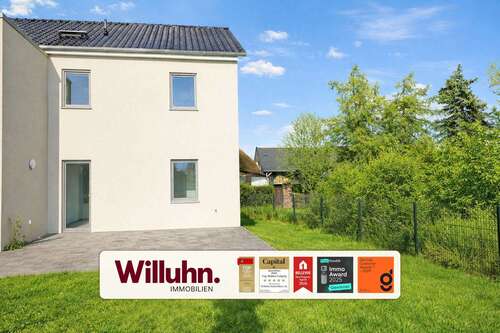 Foto - Haus zum Mieten in Schönwölkau 2.640,00 € 300 m²