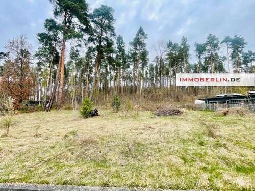 Foto - Grundstück zu verkaufen in Hohen Neuendorf 390.000,00 € 827 m²