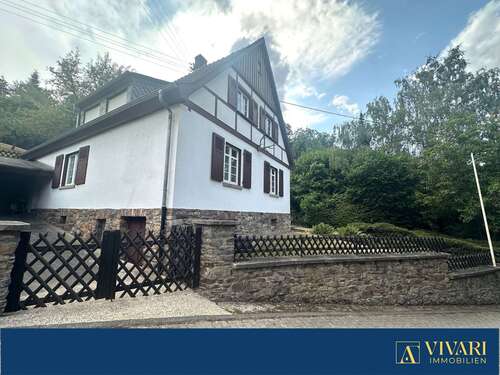 Foto - Haus zum Kaufen in Niederheimbach 349.000,00 € 144 m²