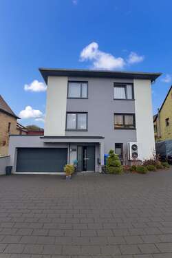 Foto - Haus zum Kaufen in Oberderdingen 1.100.000,00 € 270 m²