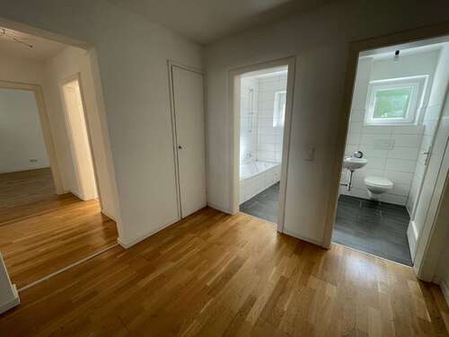 Foto - Wohnung zum Mieten in Erlangen 782,95 € 74.98 m²
