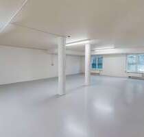 Halle in Berlin 1.300,00 € 130 m²