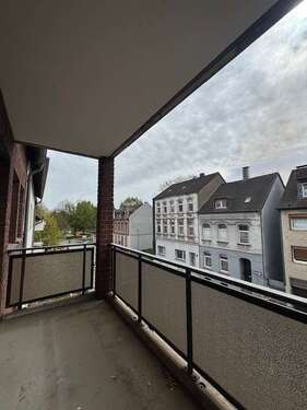 Foto - Wohnung zum Mieten in Duisburg 355,52 € 68.5 m²