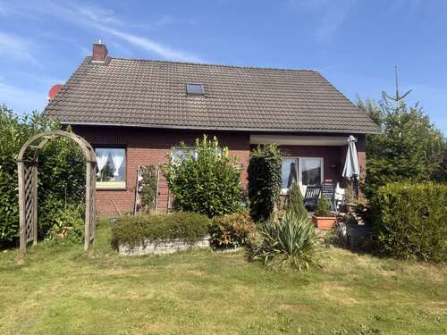 Foto - Haus zum Mieten in Großefehn 800,00 € 130 m²