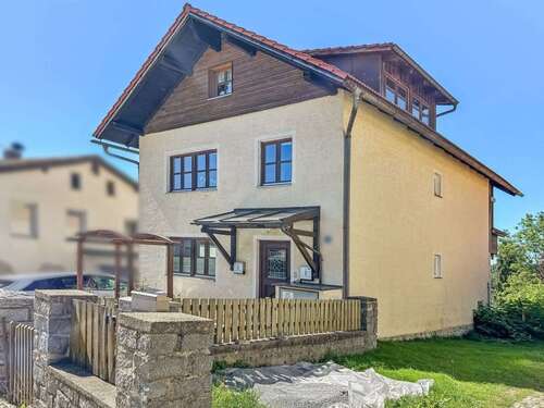 Foto - Haus zum Kaufen in Spiegelau 189.000,00 € 162 m²
