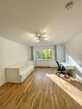 Foto - WG-Zimmer in München 990,00 € 30 m²