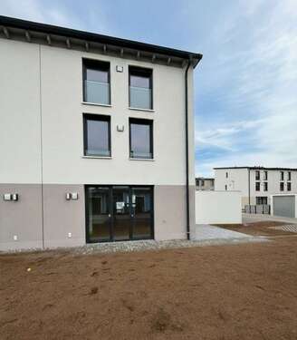 Foto - Haus zum Mieten in Biblis 1.825,00 € 146 m²