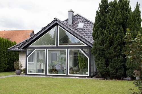 Foto - Haus zum Kaufen in Fredersdorf-Vogelsdorf 790.000,00 € 250 m²