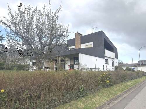 Foto - Haus zum Kaufen in Überherrn 455.000,00 € 190 m²