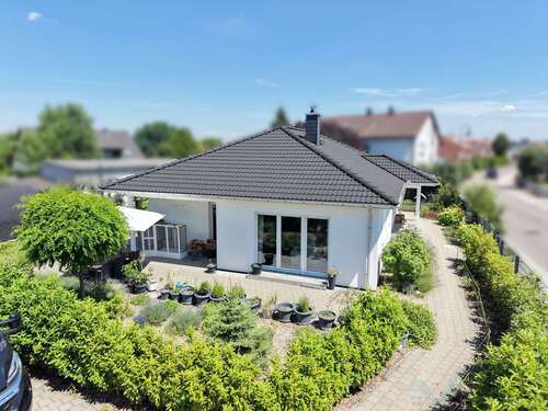 Foto - Haus zum Kaufen in Buchdorf 550.000,00 € 127 m²
