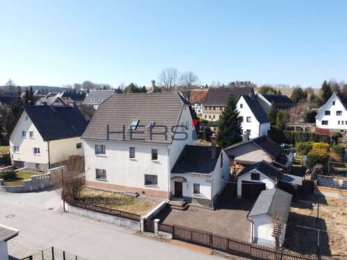 Foto - Haus zum Kaufen in Crottendorf 80.000,00 € 190 m²