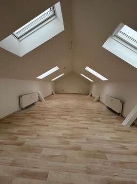 Foto - Wohnung zum Mieten in Plauen 507,00 € 78 m²