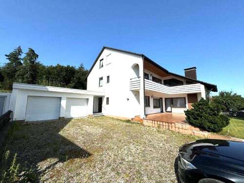 Foto - Haus zum Kaufen in Aichach 649.000,00 € 274.2 m²