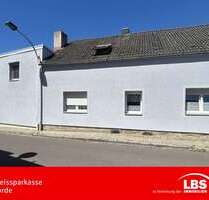 Haus zum Kaufen in Wanzleben-Börde 95.000,00 € 146 m²