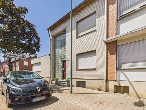 Foto - Haus zum Kaufen in Düren Merken 329.000,00 € 200 m²