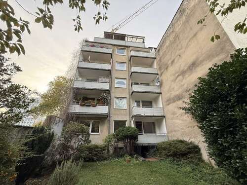 Foto - Haus zum Kaufen in Düsseldorf 2.450.000,00 € 665 m²