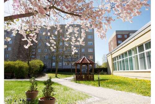 Foto - Wohnung zum Mieten in Plauen 361,79 € 51.1 m²