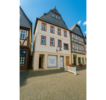 Wohnung zum Kaufen in Butzbach 150.000,00 € 122 m²