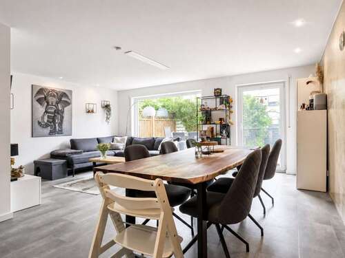 Foto - Haus zum Kaufen in Schwanstetten 459.000,00 € 123 m²