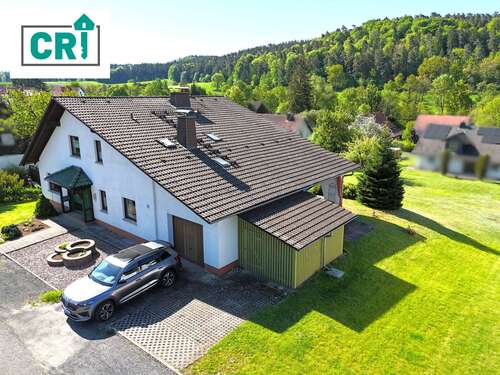 Foto - Haus zum Kaufen in Rauschenberg Josbach 339.900,00 € 300 m²