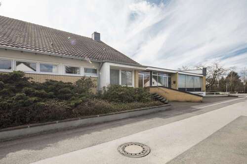 Foto - Haus zum Kaufen in Düsseldorf Angermund 849.875,00 € 134 m²