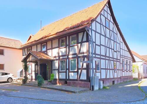 Foto - Haus zum Kaufen in Nörten-Hardenberg 295.000,00 € 208 m²