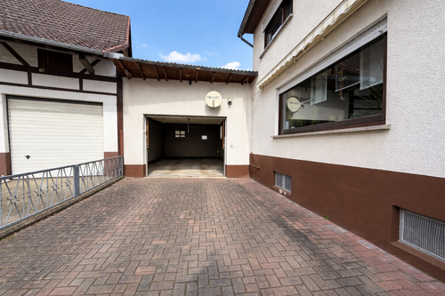 Foto - Haus zum Kaufen in Waldsolms 249.000,00 € 150 m²