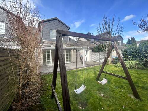 Foto - Haus zum Mieten in Köln Zündorf 2.070,00 € 148 m²