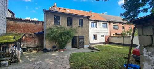 Foto - Haus zum Kaufen in Großalsleben 69.000,00 € 160 m²