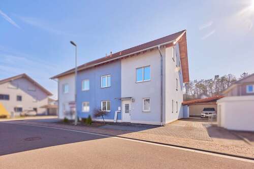 Foto - Haus zum Kaufen in Weilerbach 475.000,00 € 222 m²