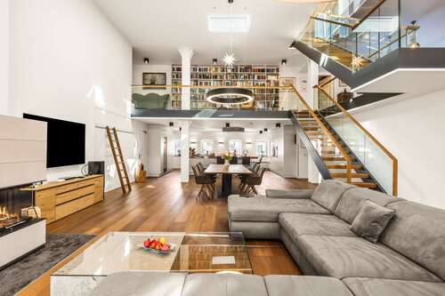 Foto - Wohnung zum Kaufen in Stralsund 1.595.000,00 € 372.3 m²