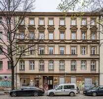 Wohnung zum Kaufen in Berlin 449.000,00 € 295.5 m²