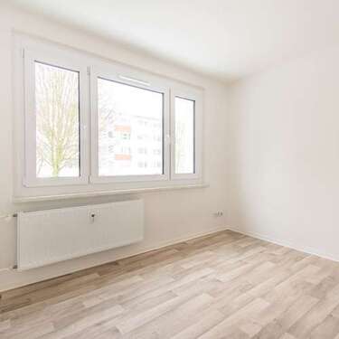 Foto - Wohnung zum Mieten in Freiberg 400,00 € 53.07 m²
