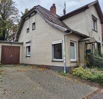 Haus zum Kaufen in Burg (Dithmarschen) 89.000,00 € 130 m²