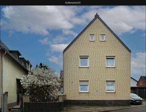 Foto - Haus zum Kaufen in Neuss-Holzheim 390.000,00 € 176 m²