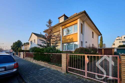 Foto - Haus zum Kaufen in Mühlheim 690.000,00 € 180 m²