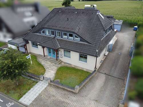 Foto - Haus zum Kaufen in Stelle 890.000,00 € 306.63 m²