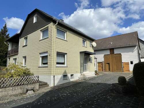 Foto - Haus zum Kaufen in Hohenahr-Mudersbach 189.000,00 € 150 m²