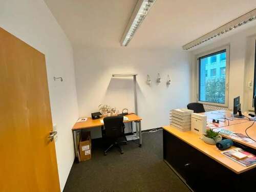 Foto - Büro in Köln 700,00 € 36 m² - 700,00&nbsp;EUR Kaltmiete, ca.&nbsp; 36,00&nbsp;m&sup2;