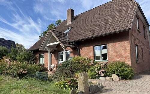 Foto - Haus zum Kaufen in Hattstedt 489.000,00 € 172 m²