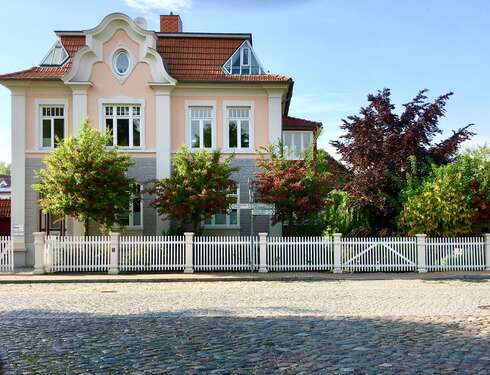 Foto - Haus zum Kaufen in Dassow 735.000,00 € 270 m²