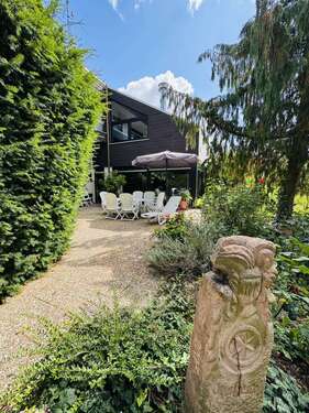 Foto - Haus zum Kaufen in Insheim 995.000,00 € 395 m²