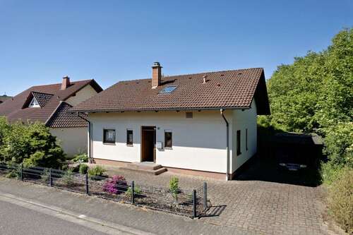 Foto - Haus zum Kaufen in Pirmasens 249.000,00 € 142 m²