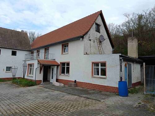 Foto - Haus zum Kaufen in Weißenfels 119.000,00 € 122 m²