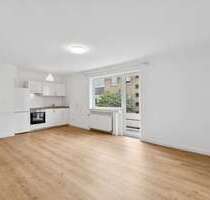 Wohnung zum Kaufen in Neuss 122.000,00 € 34 m²
